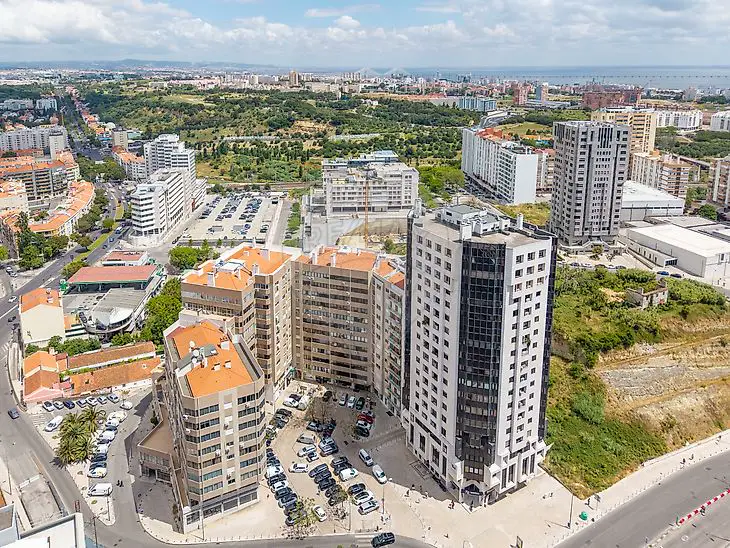 4-Bedroom Apartment for Sale in Lisbon